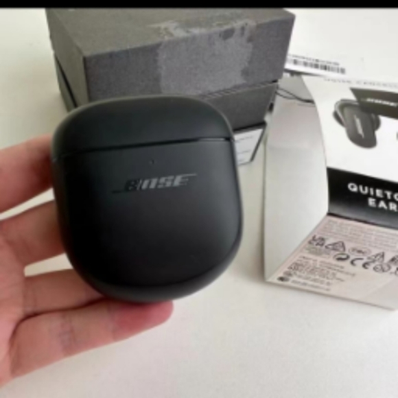 Bose QuietComfort Wireless Earbuds II - Picture 6 of 6